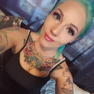 Meet your Posher, Angela